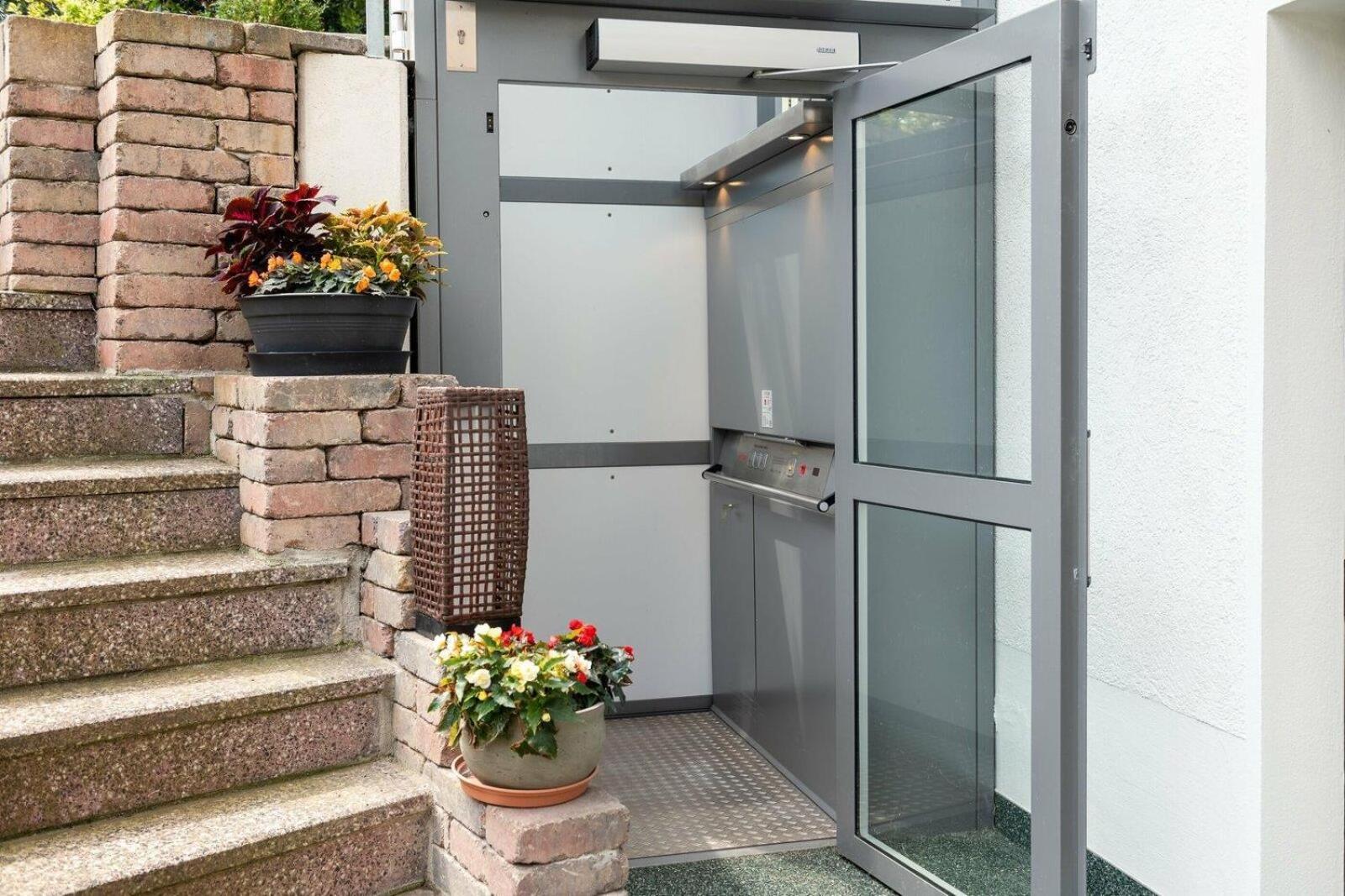 Neu! Ferienwohnung Andreas Radebeul Exterior foto